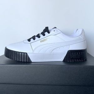 NWT PUMA Carina Sneaker